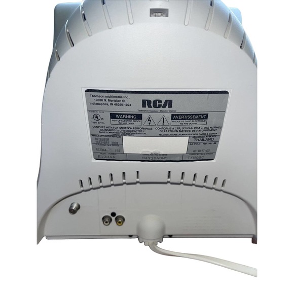 RCA Model E13344 13" CRT Color Television TV Retro Gaming - Tested With Remote - Picture 10 of 11